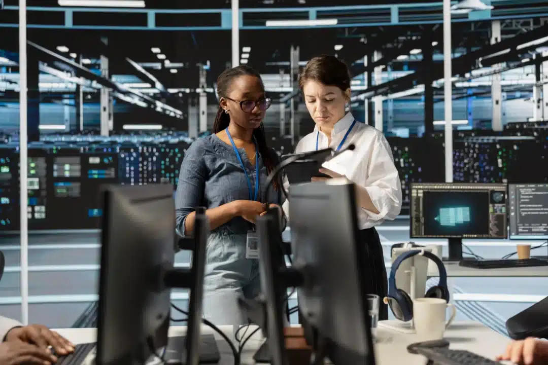 switch operations provider without downtime
